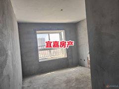 义腾小区电梯房125平3室2厅2卫31.8万