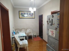 2楼，88平2室2厅，精装，暖燃齐拎包入住