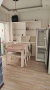 70平2室2厅，房子干净整洁拎包入住，500元/月，兴苑小区
