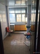 实验中学附近二楼 96平 3室1厅 13.8万 燃暖齐全拎包