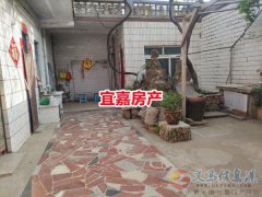 千禧附近独家院181平6室2厅42万元，有证