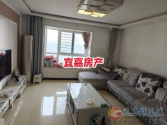 精装电梯好楼层 128平 3室2厅2卫 燃暖齐全 31.8万