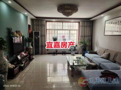 珠江路中段 一楼养老房 4室2厅2卫 198平  燃暖齐全 