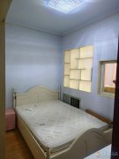 8.8万，3楼，2室1厅特干净整洁，市中心拎包入住