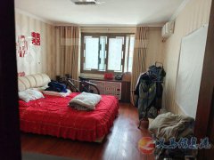 3楼，18.8万，138平3室2厅精装，有证可过户贷款，拎包