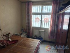 12.8万，独家院，200平6室2厅2卫，水电暖齐，东工地百