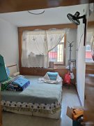 三中附近，108平3室2厅有证可过户，19.8万4楼，拎包入