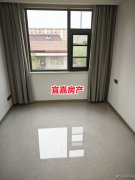 3楼精装，未住过，130平三室两厅，全新装修，