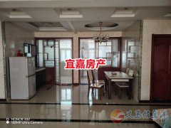 马岭一期精装房 142请 4室2厅2卫 燃暖齐全 27.5万