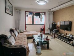 43万可得美景瑞园电梯133平三室两厅