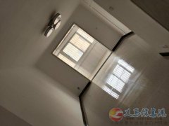 出售：7.8万连银二区五楼新房