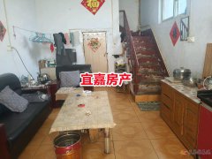 龙山街独家院50平上下两层5.5万，可做门面