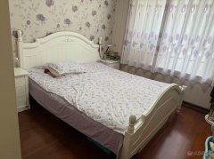 银杏国际，92平2室2厅精装，有证可过户分期，拎包入住