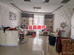 客都附近精装三楼 126平3室2厅 燃暖齐全 19.8万拎包