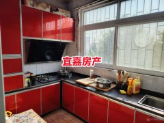 体育公园对面三楼 97平2室2厅住房 水电暖全拎包住 有证可