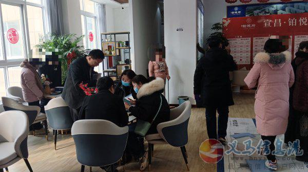 招聘售楼员15名,男女不限,有无经验均可,无责任底薪 招聘售楼员15名,男女不限,有无经验均可,无责任底薪