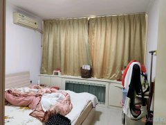 1楼，榕苑小区，156平3室2厅带间地下室，暖燃齐全拎包入住