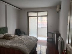 1楼，29.8万，电业局附近，128平3室2厅市中心，暖燃齐