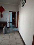 香山南街兔喜生活对面4楼出售