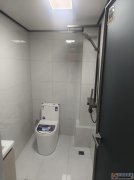 11.8万，中楼层2室1厅，精装地暖，非常新有证可过户