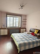 首付5万，131平3室2厅全款26.8万，中楼层，暖燃齐拎包