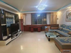 东园小区，3楼，143平3室2厅仅需30.8万，有证可过户，