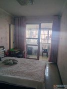 18.8万，有证可过户，怡苑小区97平2室2厅暖燃齐拎包入住