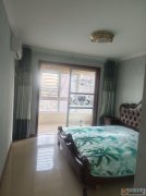 27.8万急售，精装电梯房，138平3室2厅地暖，好楼层暖燃