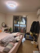 19.8万，金银叶小区94平2室2厅地暖，暖燃齐拎包入住