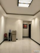 24.5万超值出售河滨小区，130平，3室2厅2卫，精装婚房