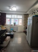 市区1楼，108平三室两厅，25.8万可得