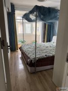 兴苑小区出售住房一套，三楼，精装修，水电暖齐全