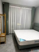 16.8万出售天河明珠电梯好楼层，45平，1室1厅，地暖精装