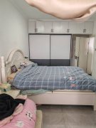 7.8万，60平2室1厅，中楼层，暖燃齐全拎包入住