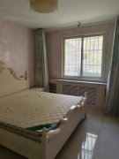 1楼，16.5万，75平2室2厅暖燃齐带家具家电，连银小区