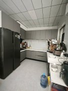 有证精装独家院来了，330平上下三层