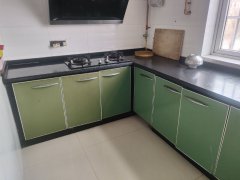 3楼，24.8万，131平3室2厅暖燃齐全拎包入住